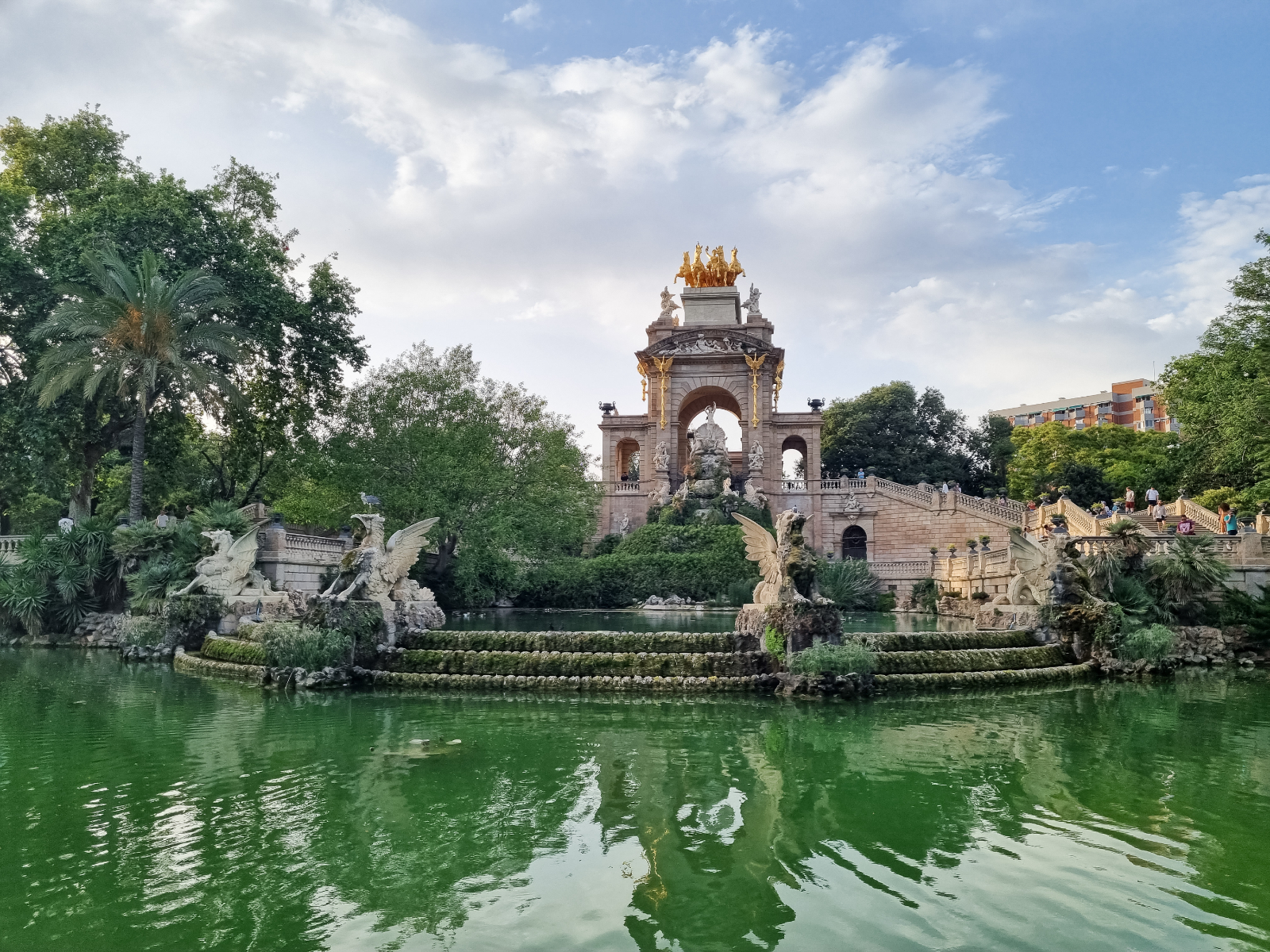 Parks and gardens in Barcelona: Explore the city’s green spaces